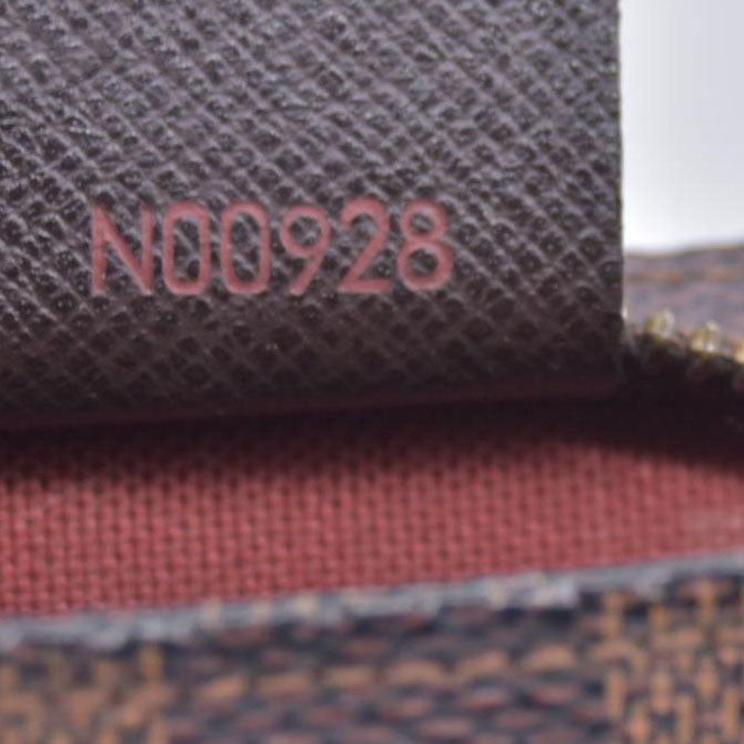 $850 1998 Louis Vuitton Damier Ebene Trousse Make Up Bag Pochette NO0928 CONSIGNMENT 10021081