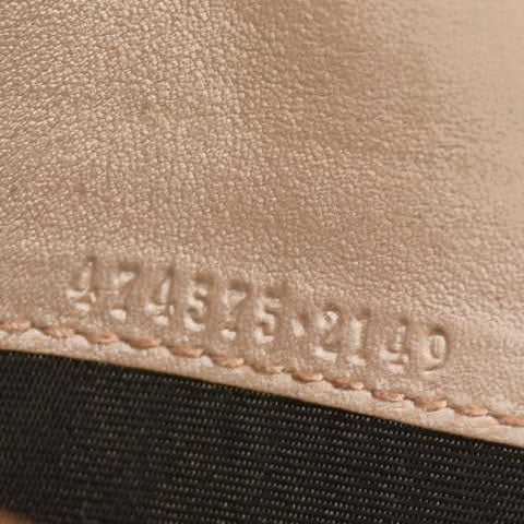 Gucci Calfskin Matelasse Mini Pearly GG Marmont Chain Wallet Beige