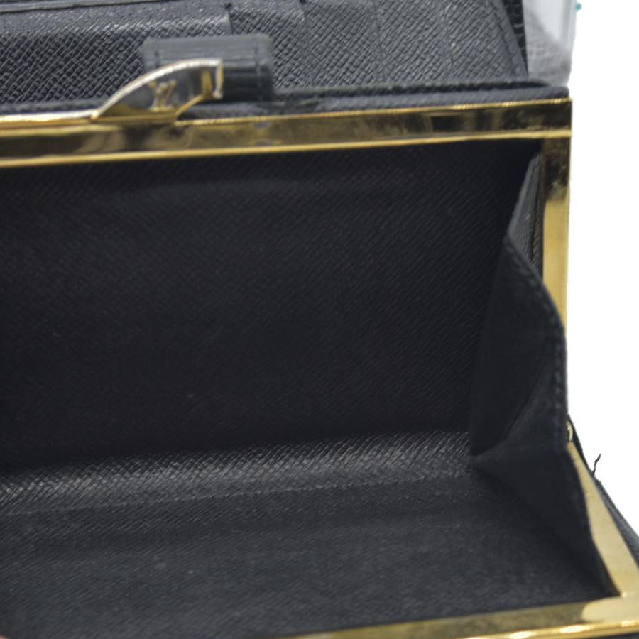 $905 LOUIS VUITTON Epi Porte Monnaie Billets Viennois Wallet