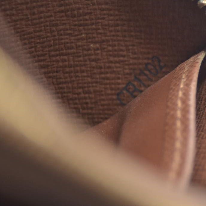 Louis Vuitton Monogram Zippy Wallet CA1102