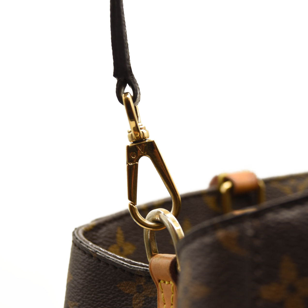 LOUIS VUITTON Monogram Montaigne GM