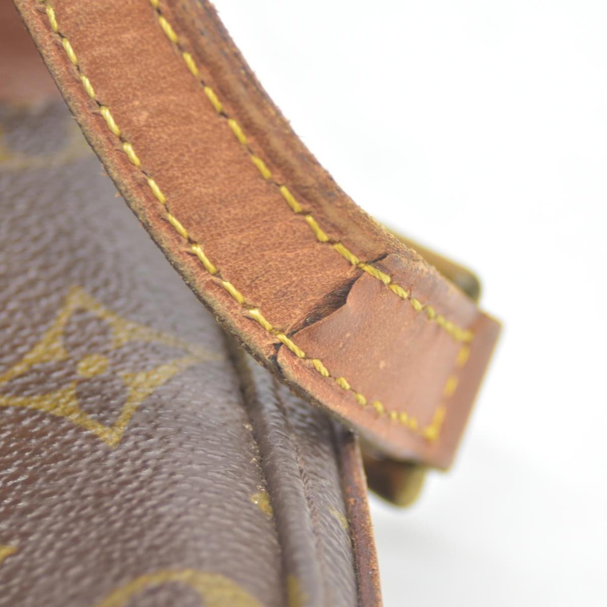 $1060 1986 Louis Vuitton Monogram Chantilly PM 862VI