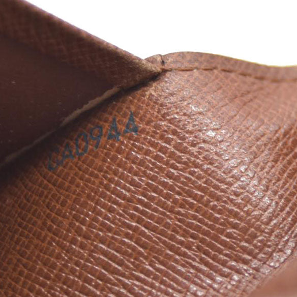 Louis Vuitton Monogram Passport Cover NM CA0944