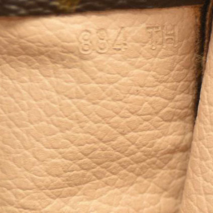 Louis Vuitton Monogram Toiletry Pouch 26 884 TH