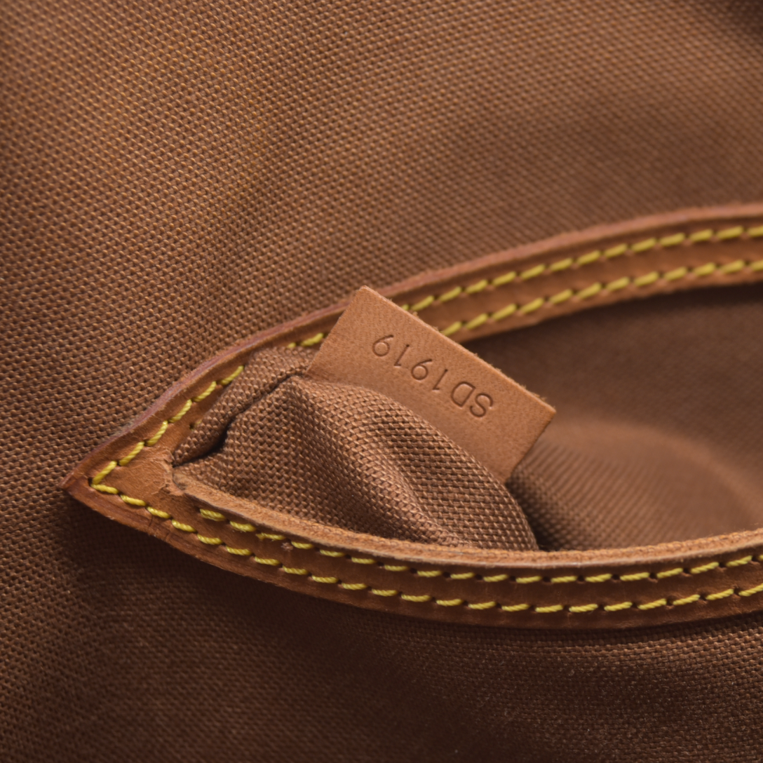 $2090 Louis Vuitton Monogram Alma PM Made in USA