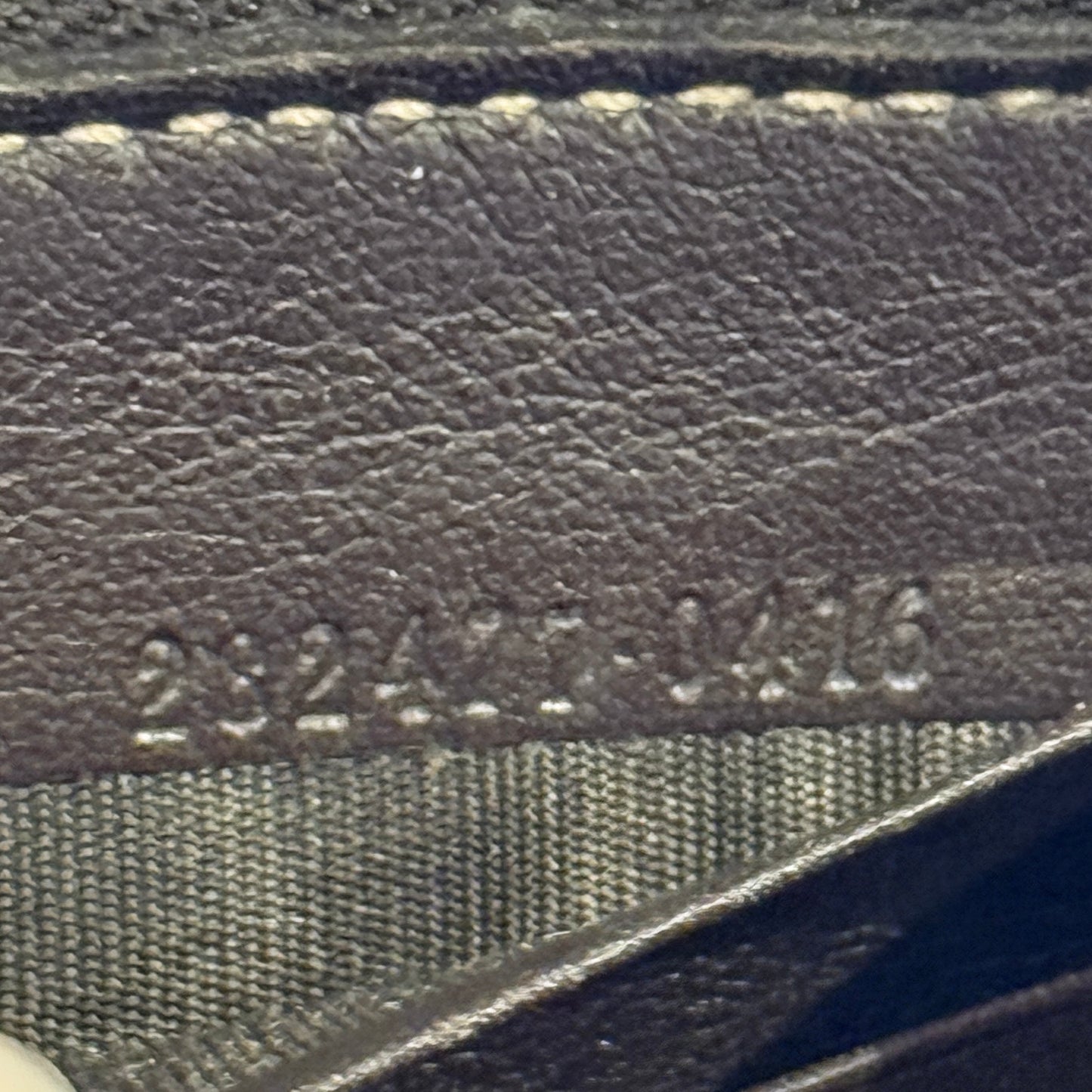 Gucci Monogram Margaux Calfskin Lovely Zip Around Wallet Beige Ebony Cocoa