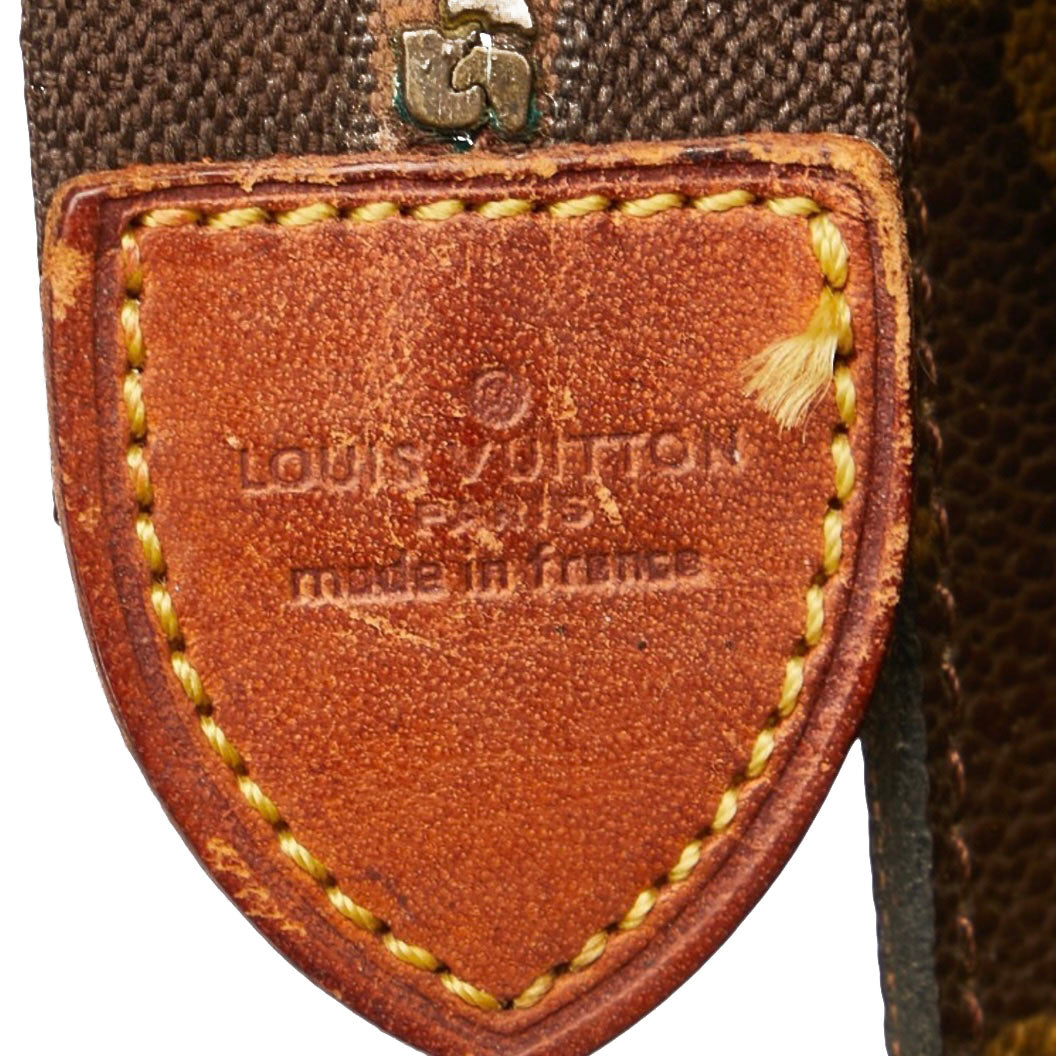 PRE-ORDER Louis Vuitton Monogram Toiletry Pouch 26