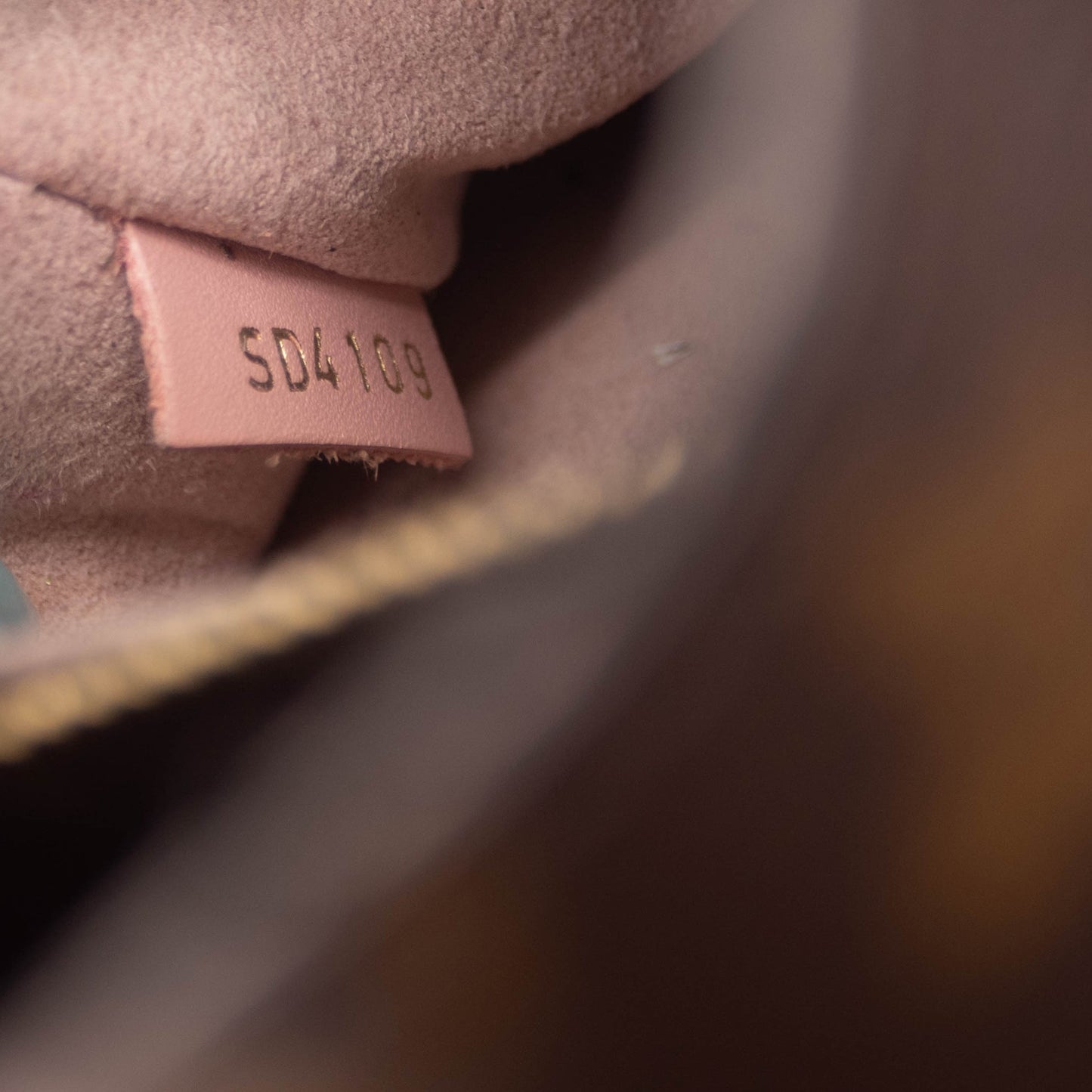 USED Louis Vuitton Neonoe Mm Rose Poudre Brown Monogram Canvas Shoulder Bag