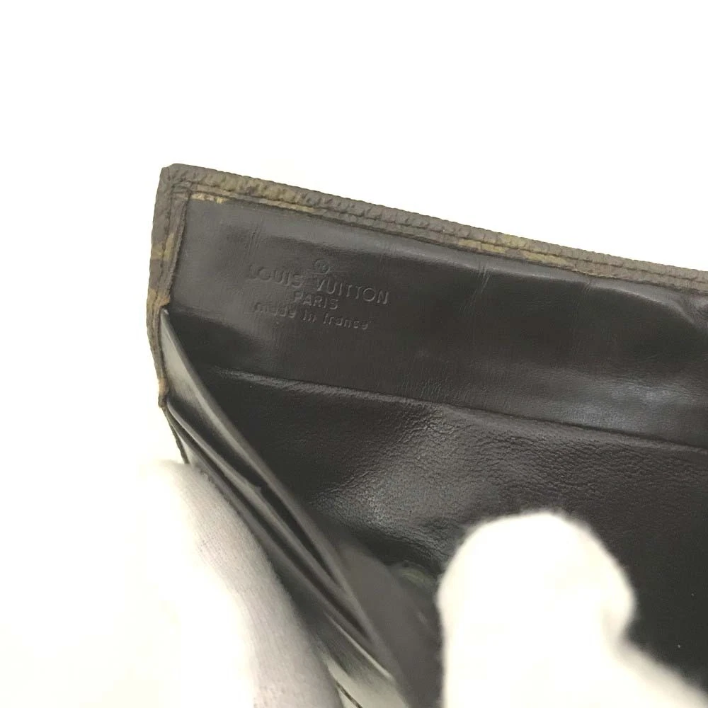 $650 1982 Louis Vuitton Monogram Portefeiulle Elise Trifold Wallet