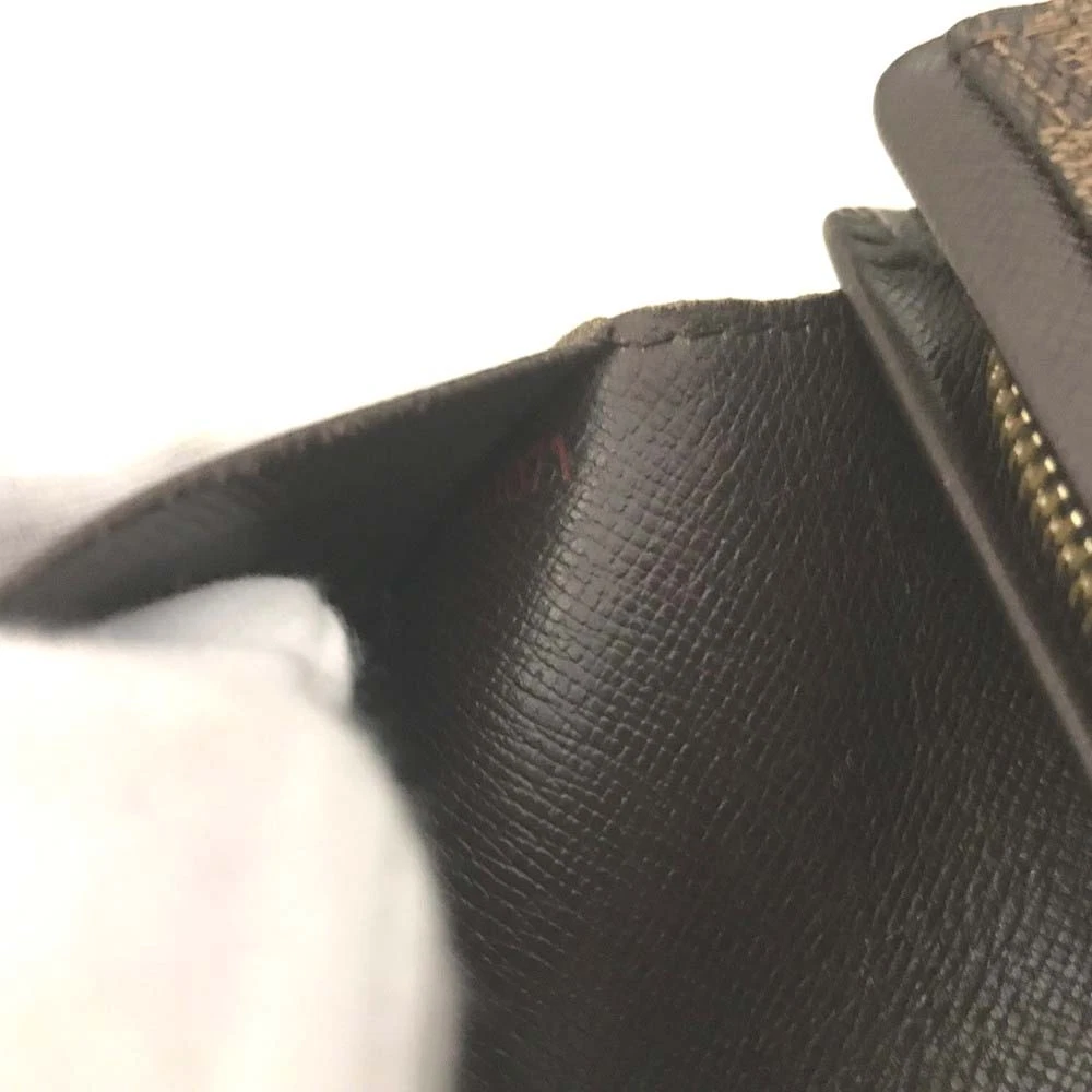 Louis Vuitton Damier Porte Monnaie Billets Tresor Bifold Wallet CA0071