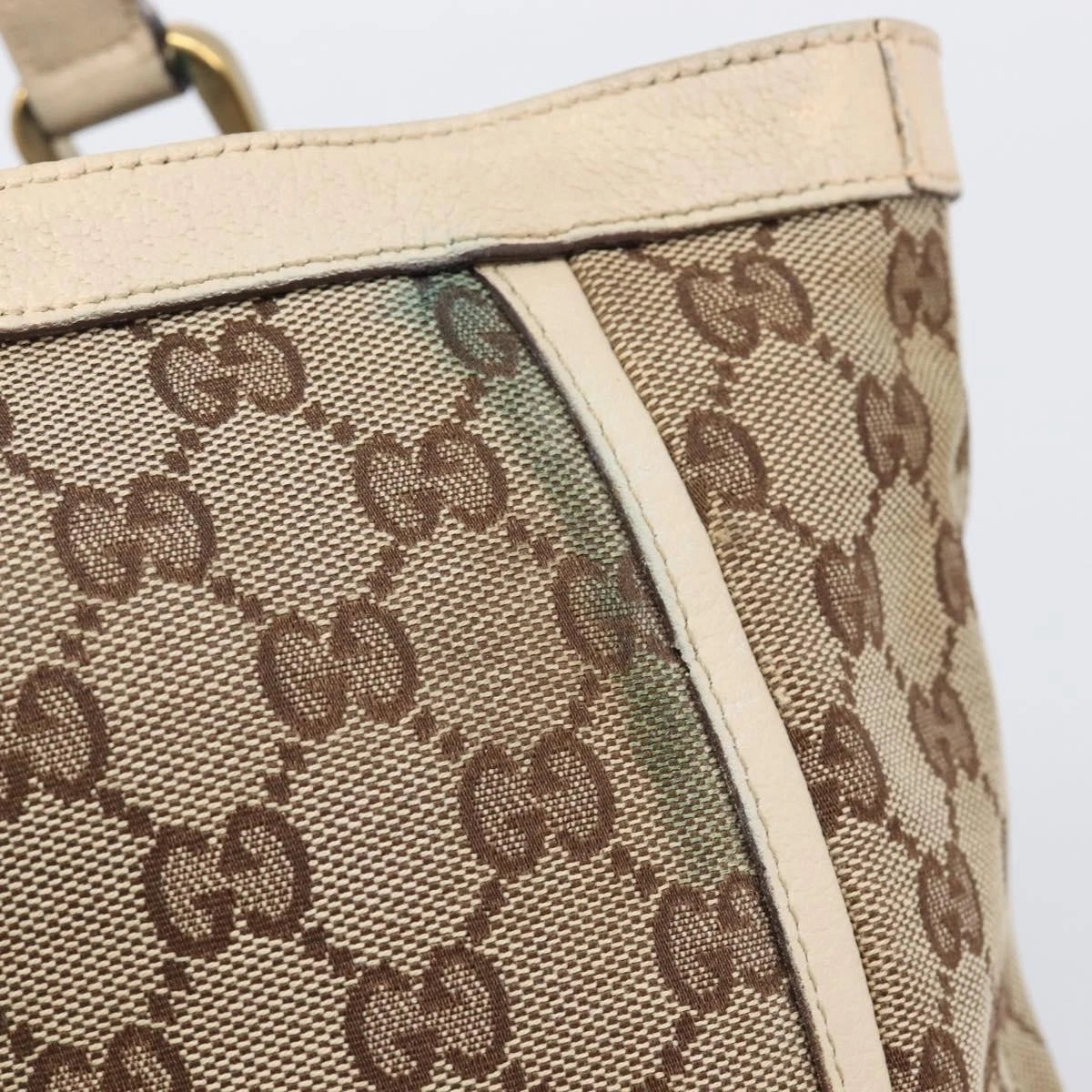 $1050 Gucci Beige/White GG Canvas Abbey Pocket Tote Bag