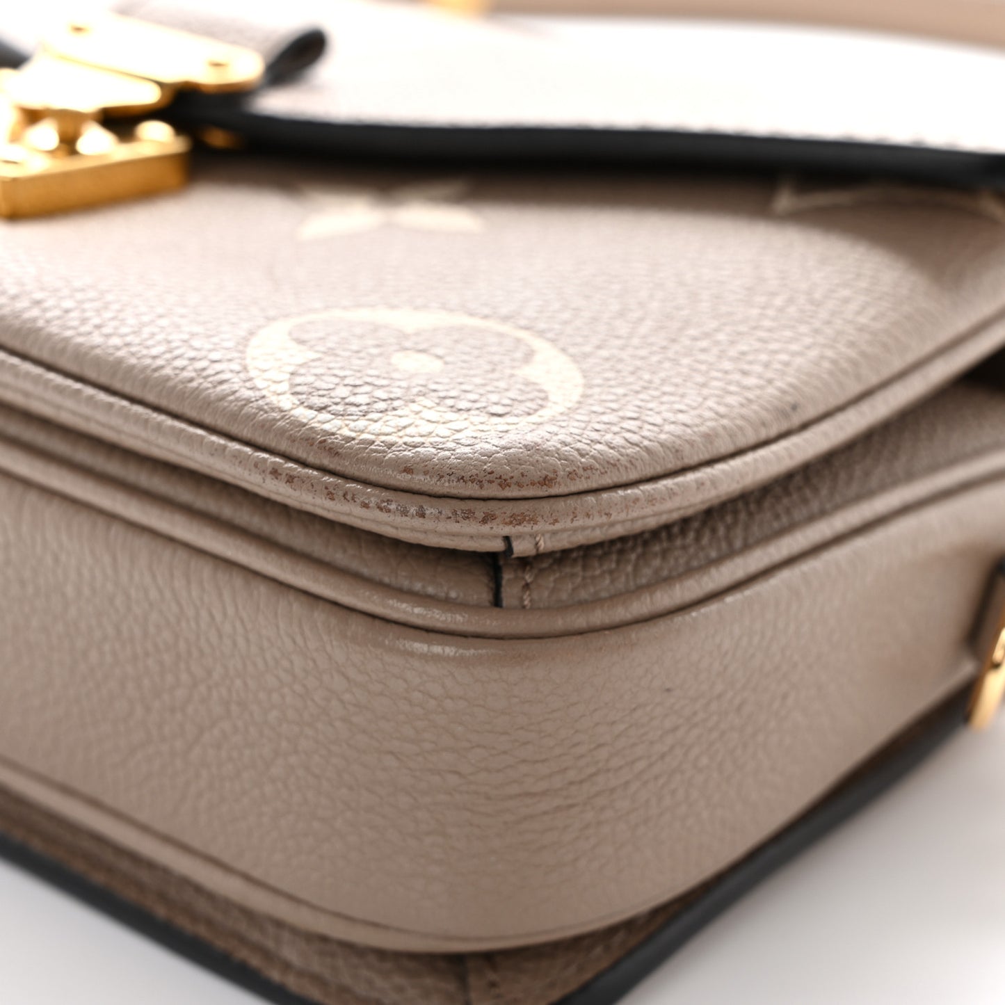 Louis Vuitton Empreinte Pochette Metis East West Bicolor Tortourelle