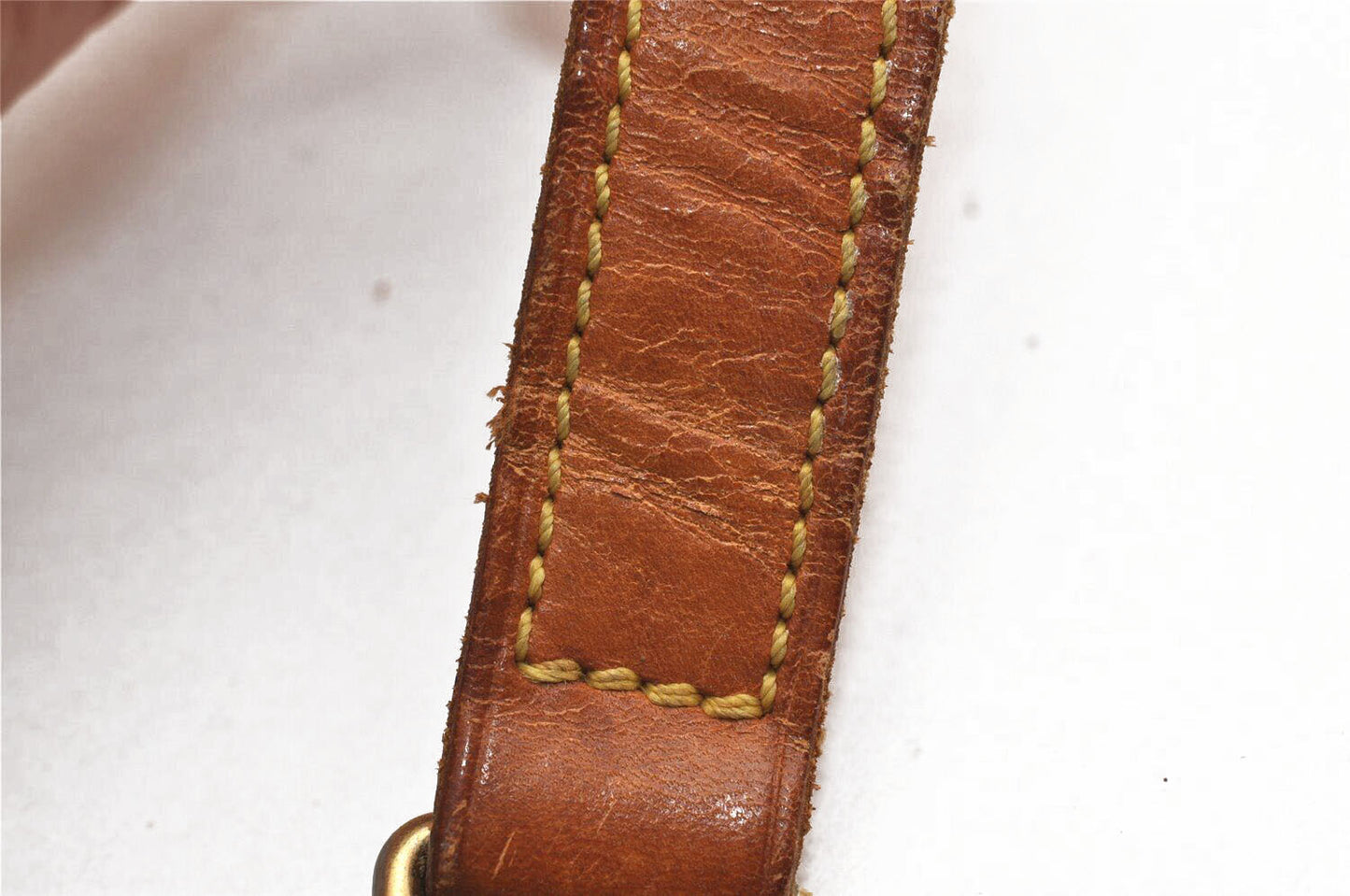 PRE-ORDER LOUIS VUITTON Vachetta Shoulder Strap