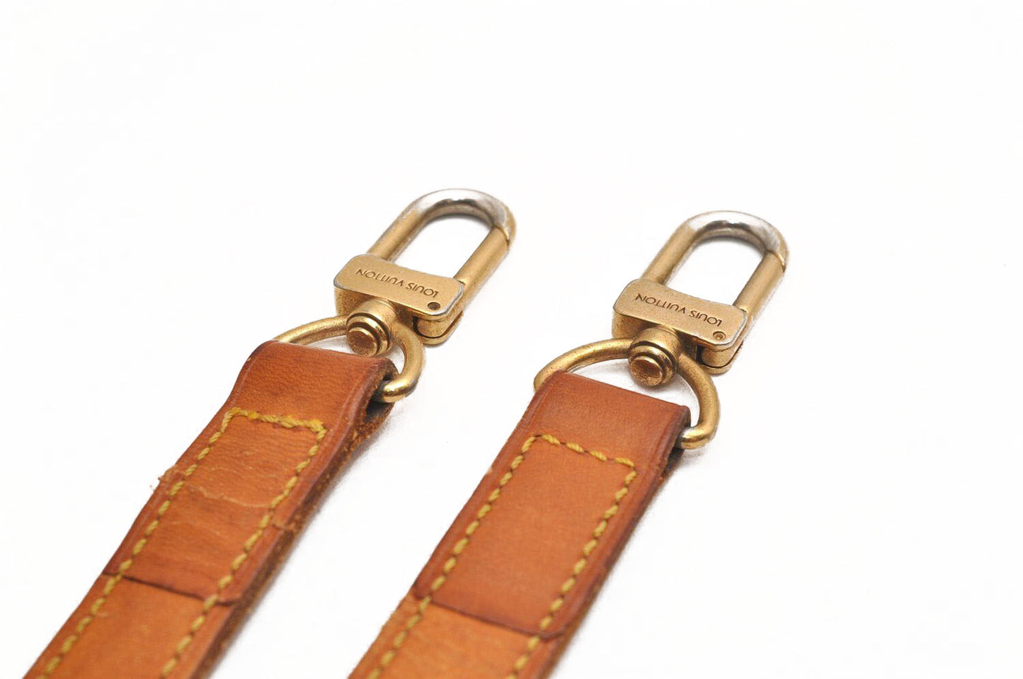 PRE-ORDER LOUIS VUITTON Vachetta Shoulder Strap