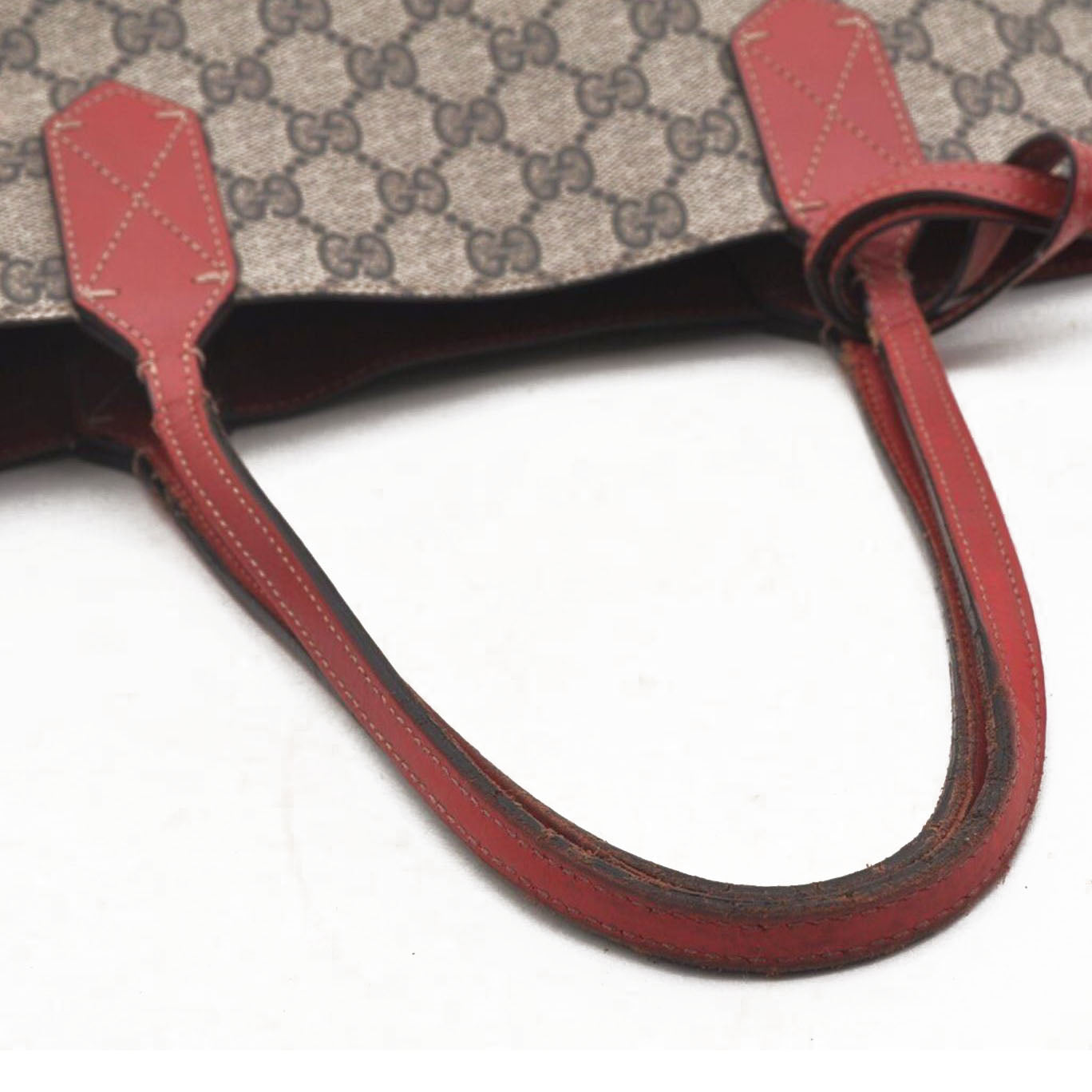 GUCCI GG Supreme Monogram Medium Reversible Tote Beige Red