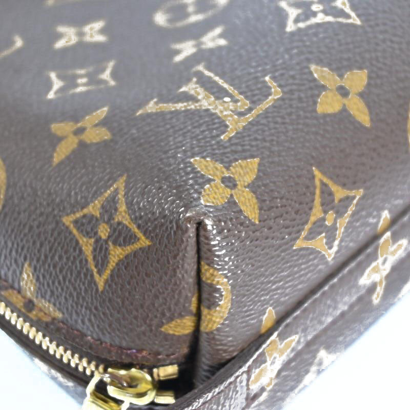 Louis Vuitton  Monogram Trousse Demi Ronde