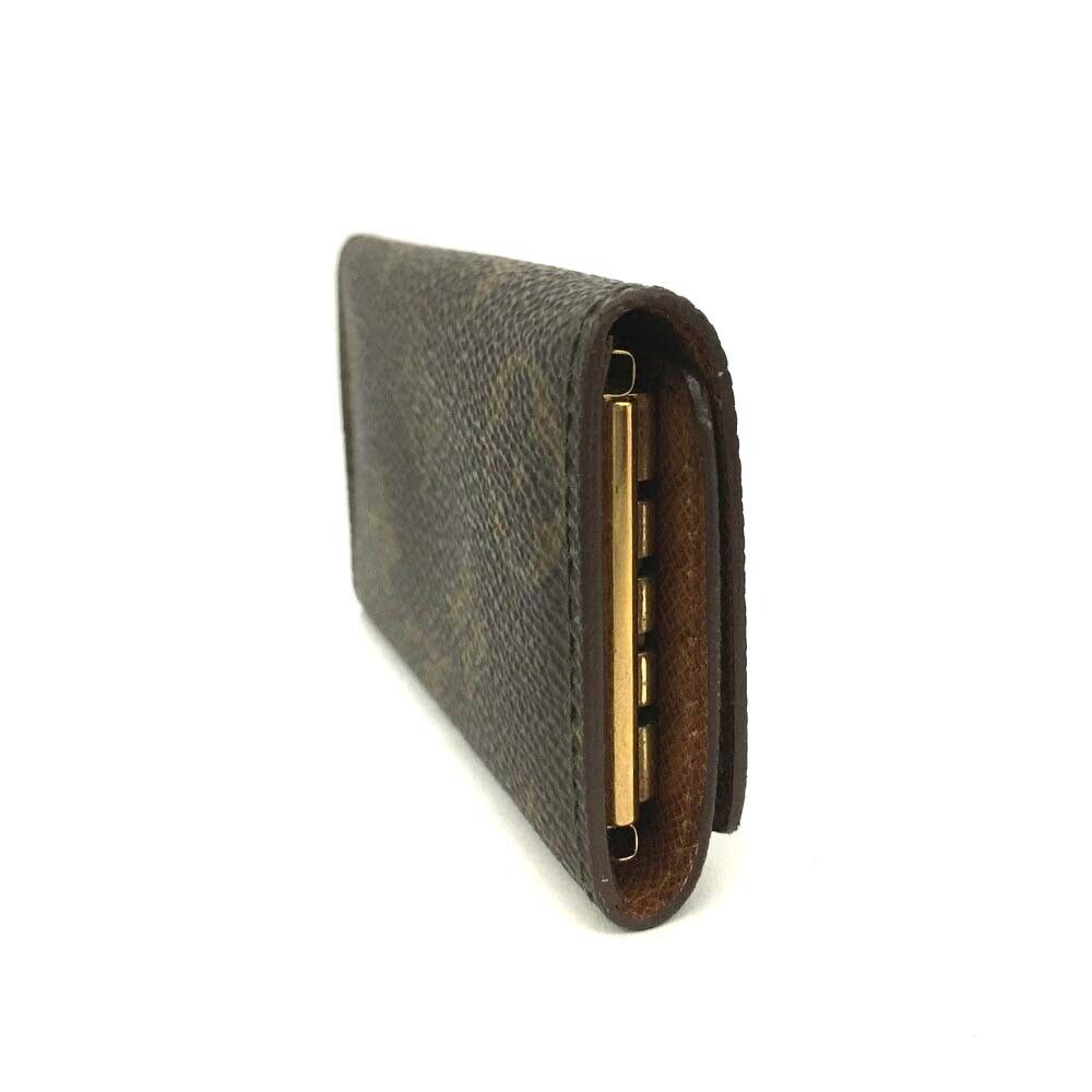 LOUIS VUITTON Monogram 4 Key Multicles Holder