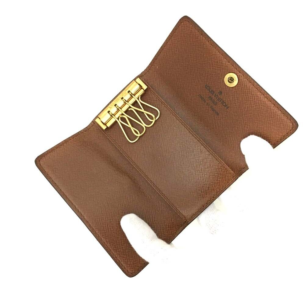 LOUIS VUITTON Monogram 4 Key Multicles Holder
