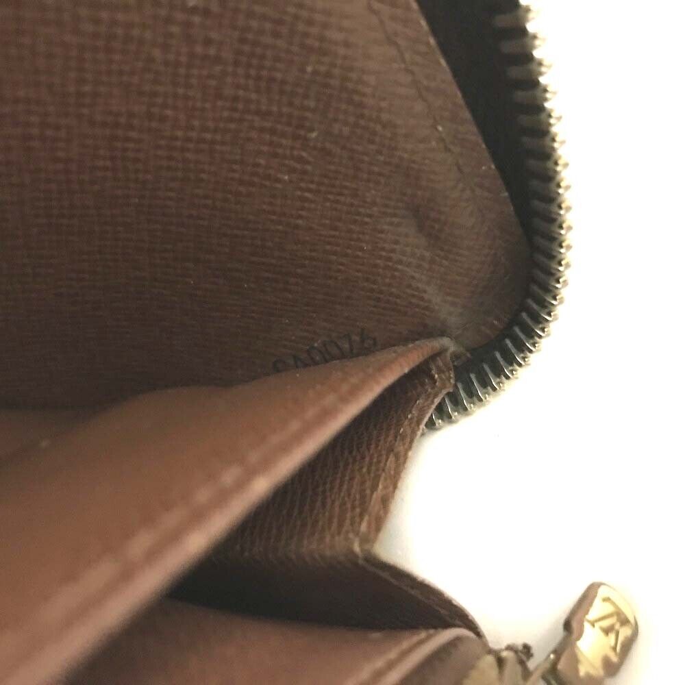 LOUIS VUITTON Monogram Zippy Wallet CA0076