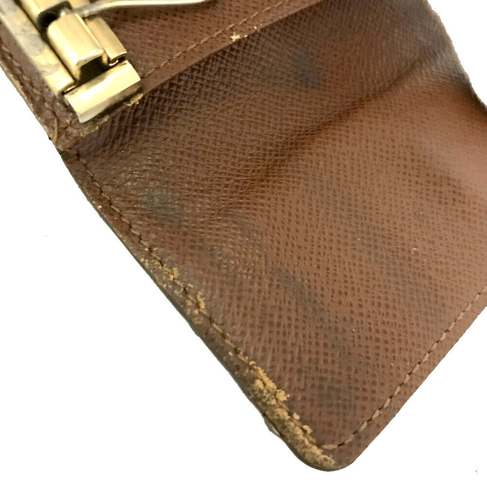 Louis Vuitton  Monogram 6 Key Multicles Holder CT0022