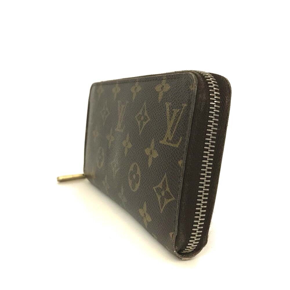 Louis Vuitton  Monogram Zippy Wallet CA0037