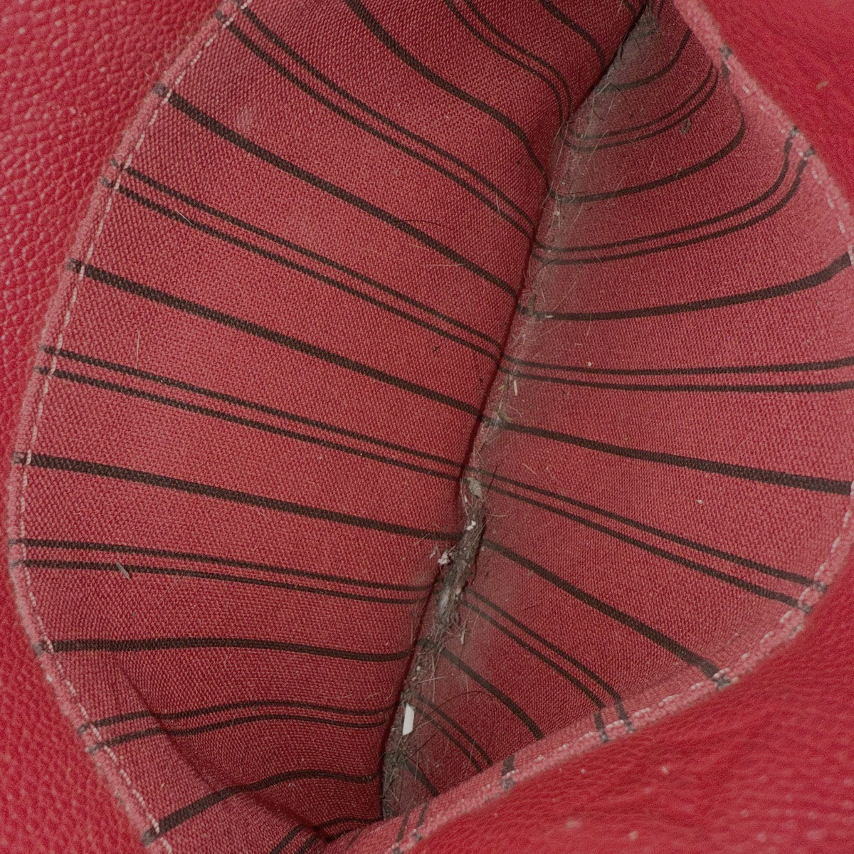 $2930 Louis Vuitton  Empreinte Speedy Bandouliere 25 NM Scarlet DU1149