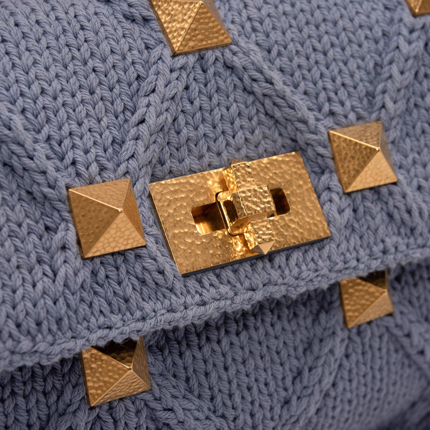 NEW Valentino Roman Stud Knit Cotton Shoulder Bag Blue Chain