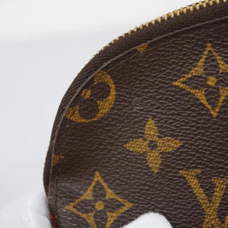 PRE-ORDER  Louis Vuitton  Monogram Cosmetic Pouch