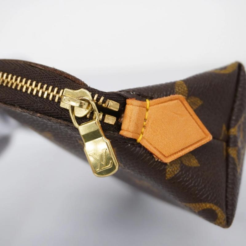 PRE-ORDER  Louis Vuitton  Monogram Cosmetic Pouch