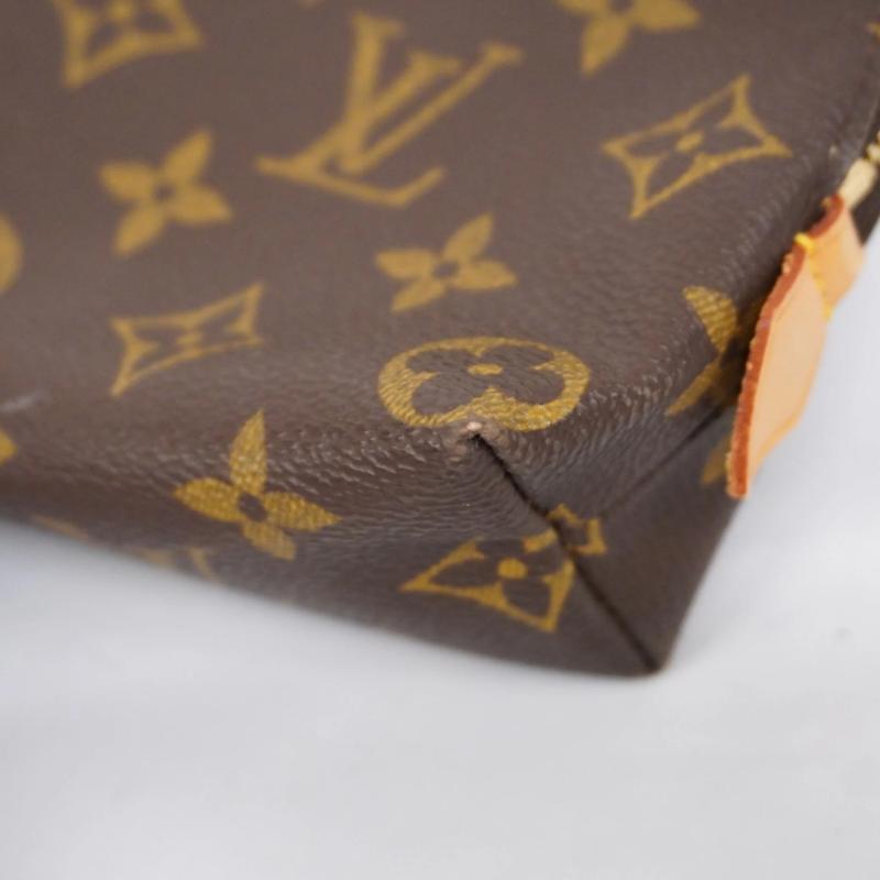 PRE-ORDER  Louis Vuitton  Monogram Cosmetic Pouch