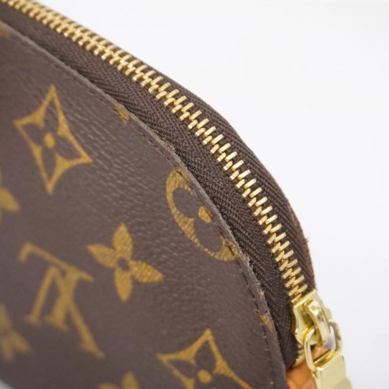 PRE-ORDER  Louis Vuitton  Monogram Cosmetic Pouch
