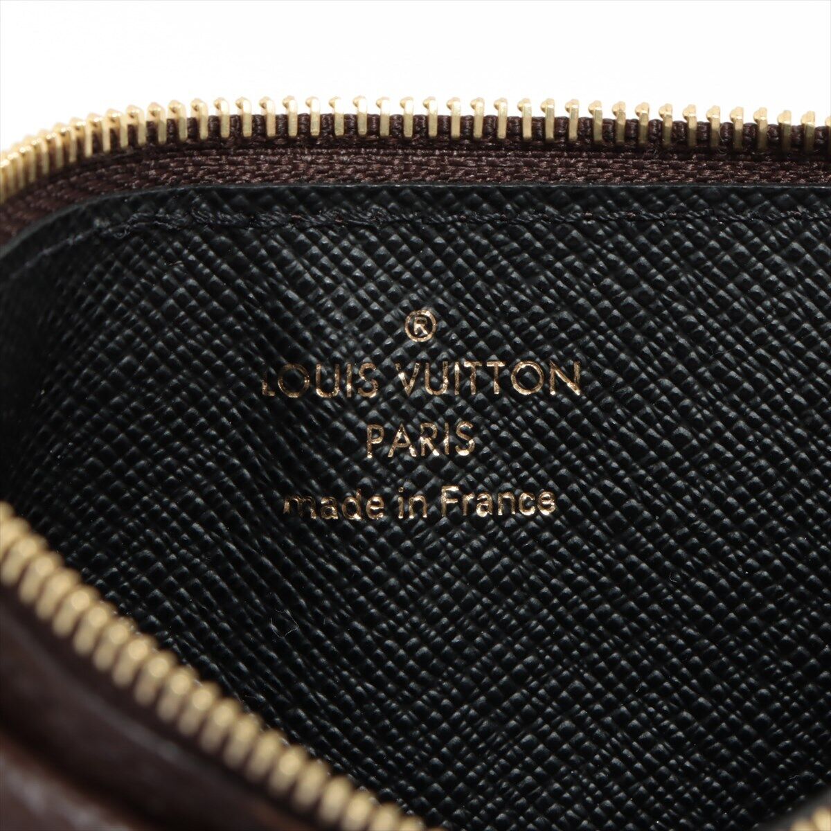 PRE-ORDER  LOUIS VUITTON  Monogram Recto Verso Card Holder Black