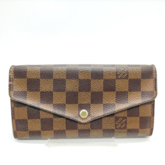 LOUIS VUITTON Monogram Sarah Wallet