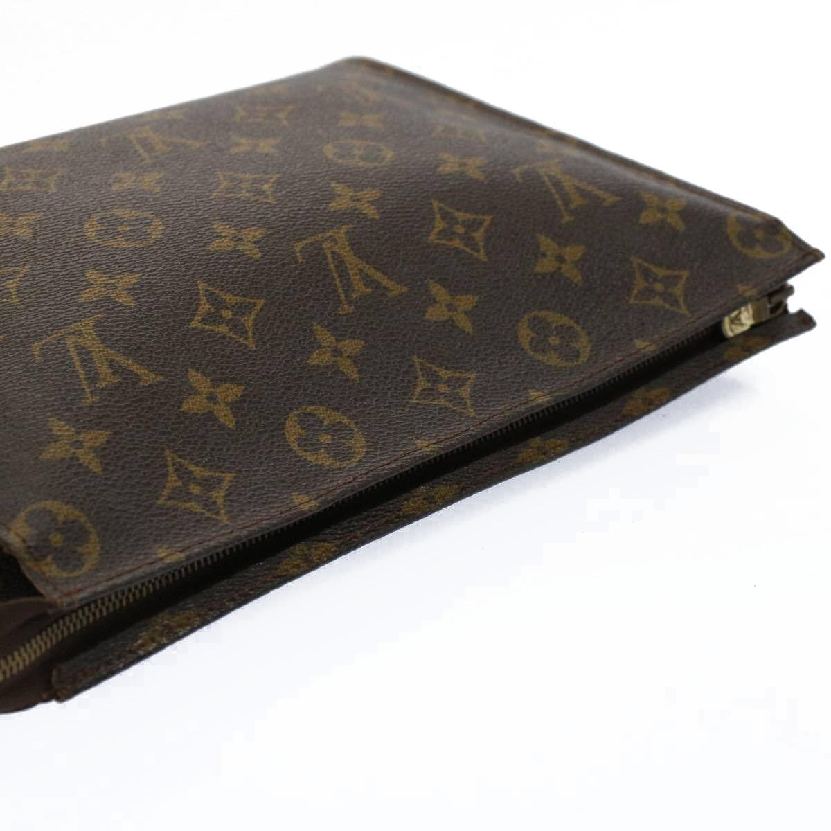 LOUIS VUITTON Monogram Poche Toilette 26 Toiletry 872AN