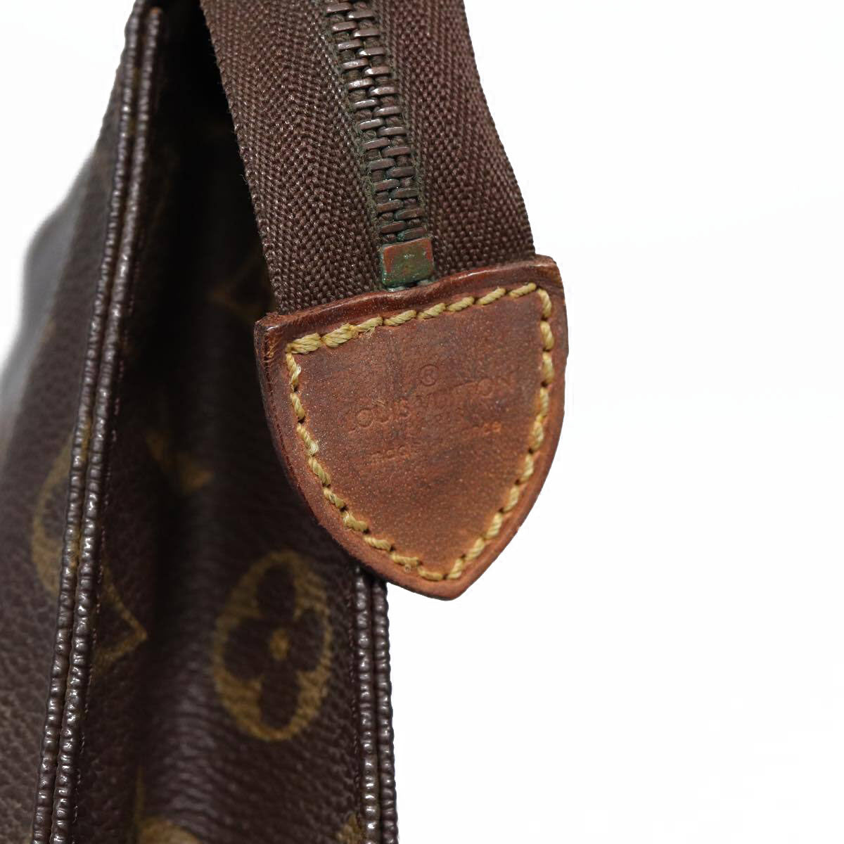 Louis Vuitton  Monogram Toiletry Pouch 26 873TH