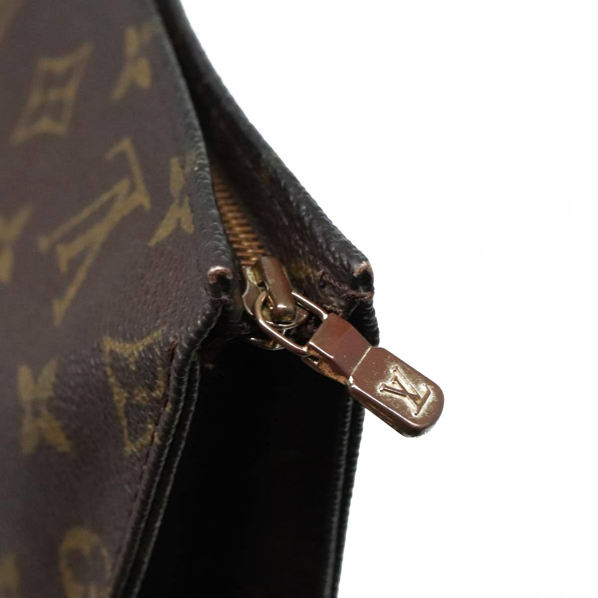 Louis Vuitton  Monogram Toiletry Pouch 26 TH0911