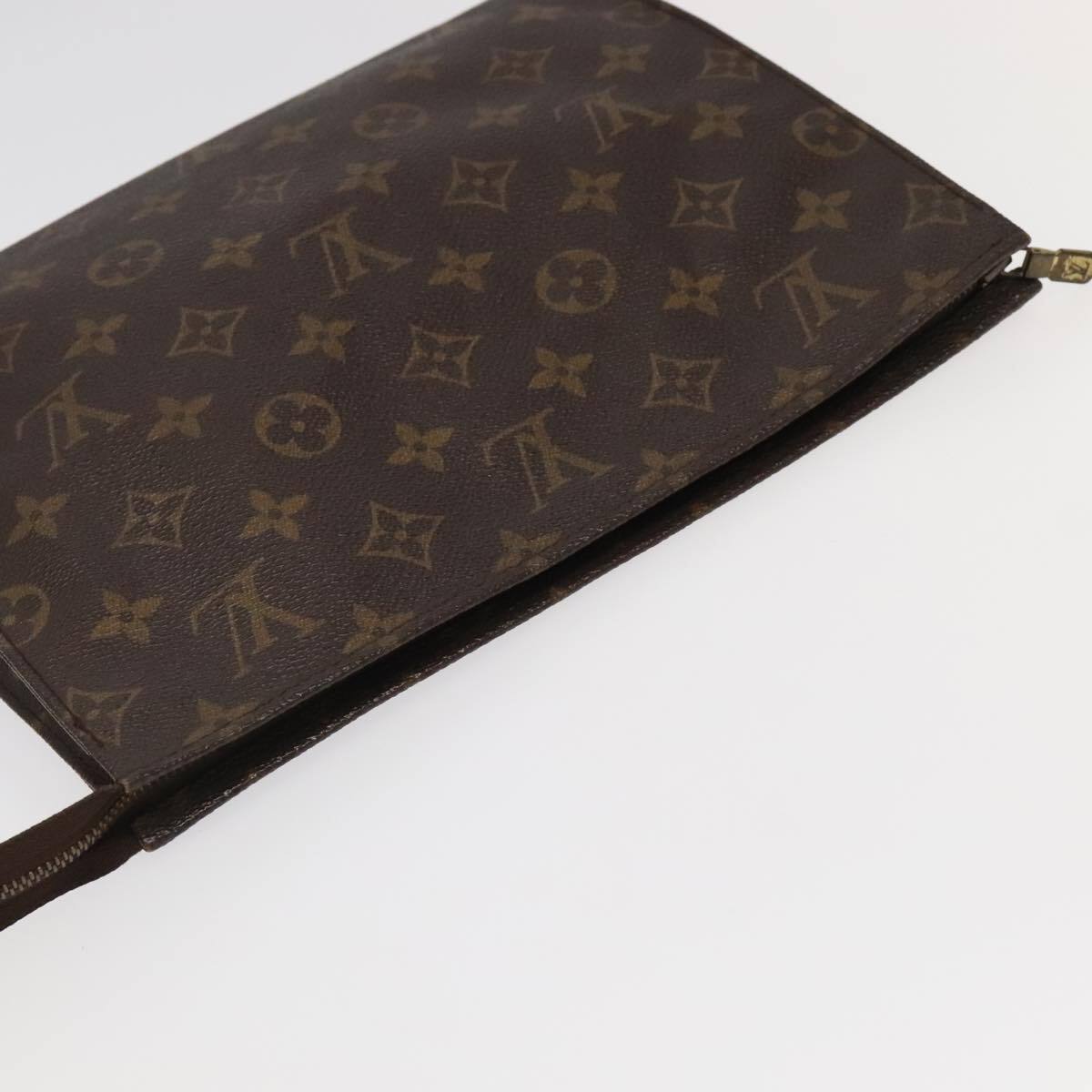 Louis Vuitton  Monogram Toiletry Pouch 26 874TH