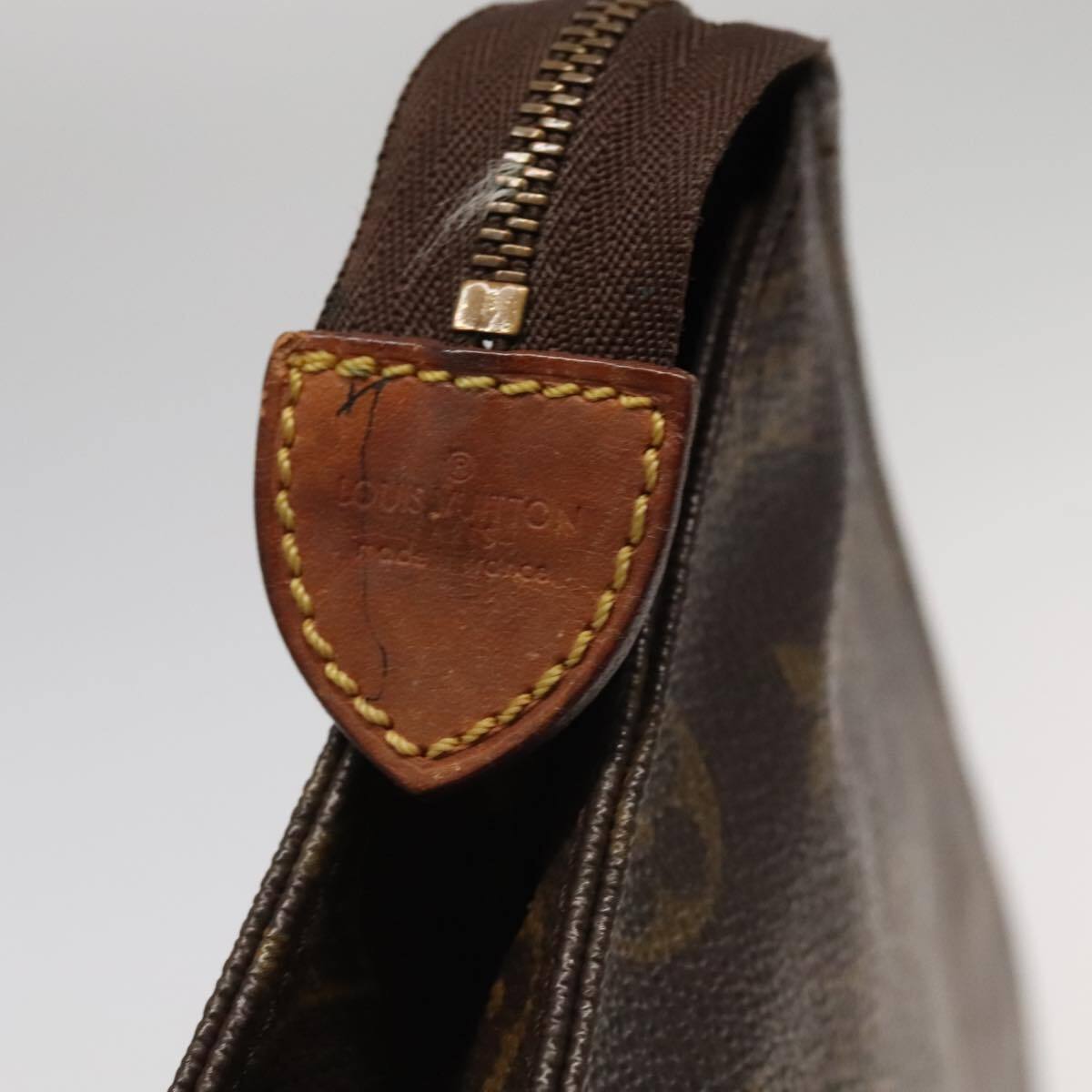 Louis Vuitton  Monogram Toiletry Pouch 26 874TH