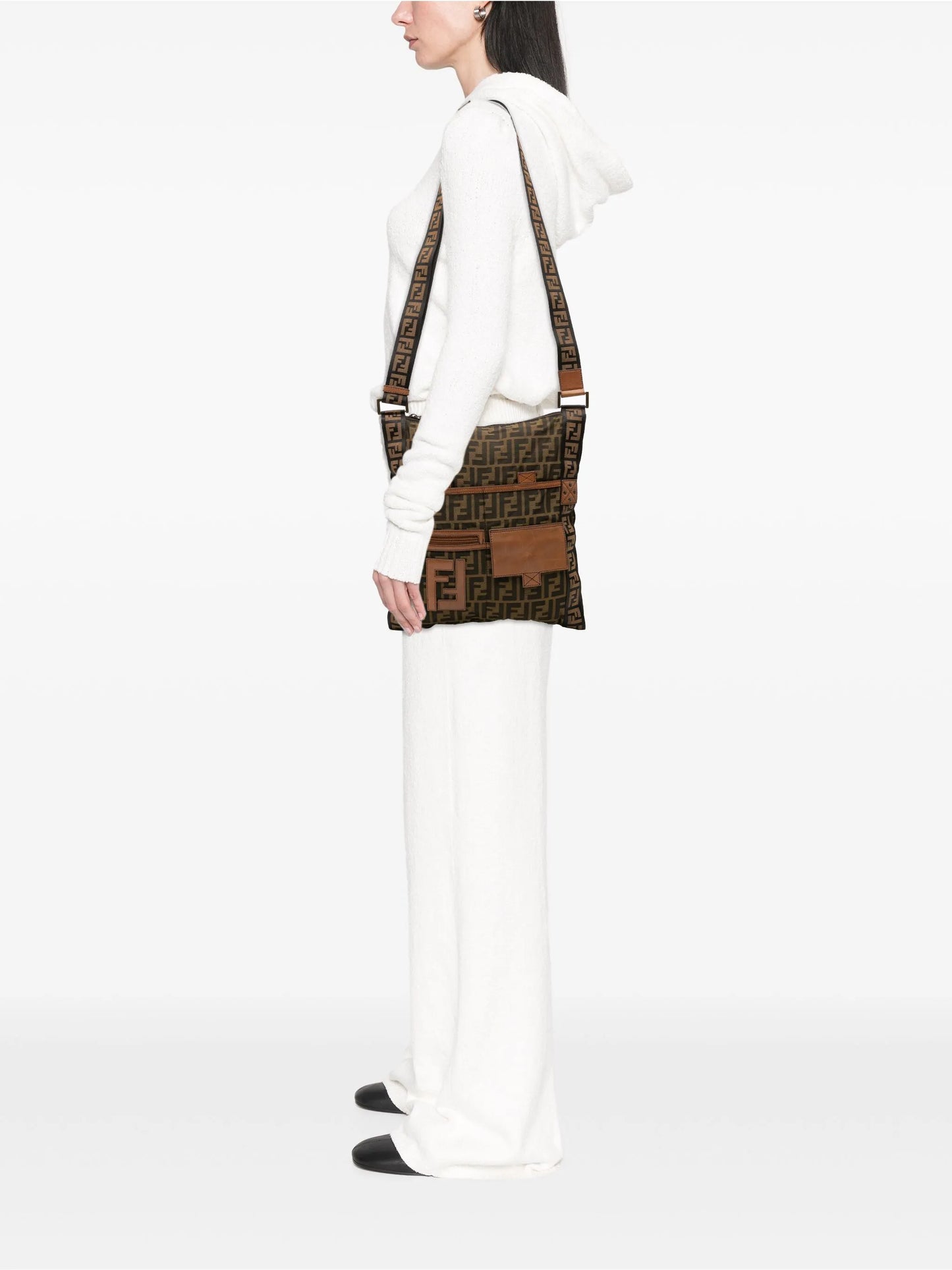 $790 Fendi 2000-2010 Zucca Canvas FF Flat Messenger Bag crossbody bag CONSIGNMENT