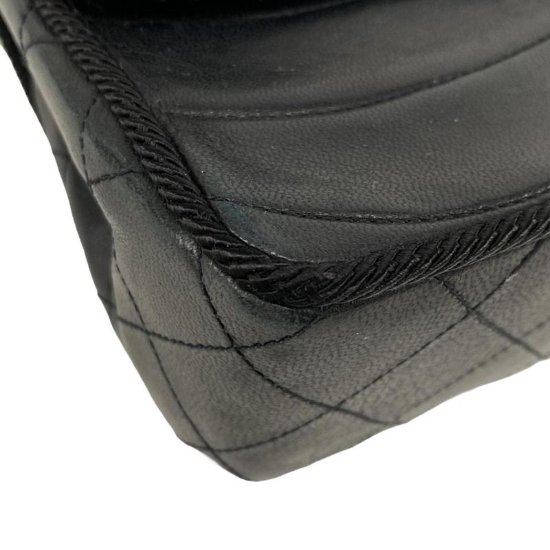 Chanel  Lambskin Scallop Quilted Single Flap Black 01*