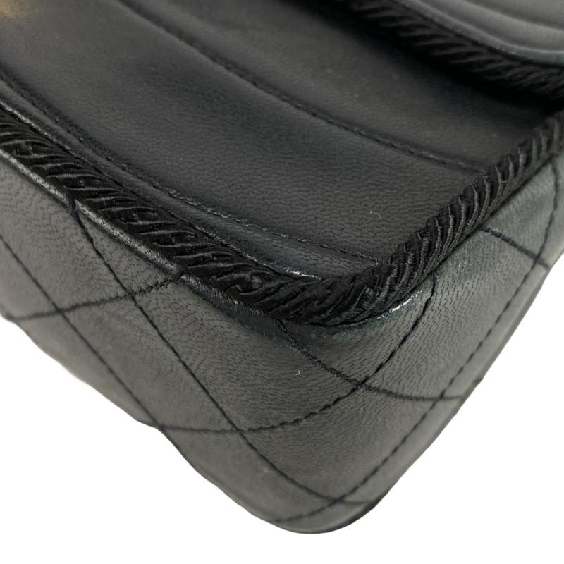 Chanel  Lambskin Scallop Quilted Single Flap Black 01*