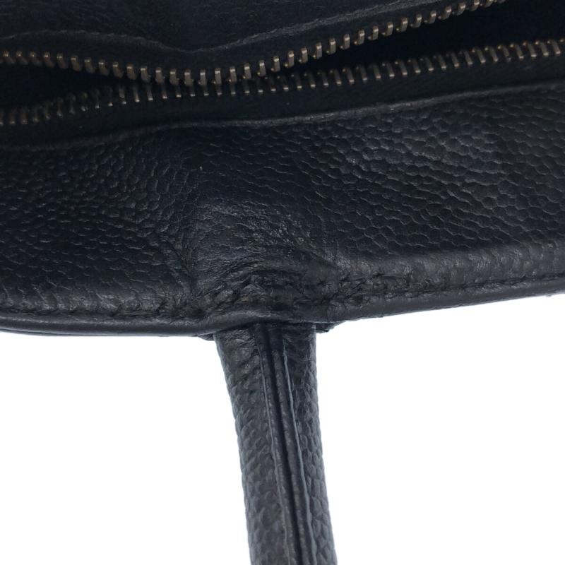 CHANEL Caviar Medallion Tote Black 5*