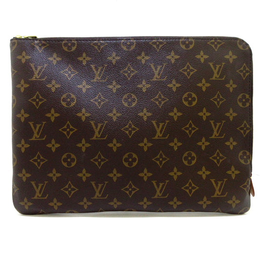 LOUIS VUITTON Etui Voyage MM Monogram