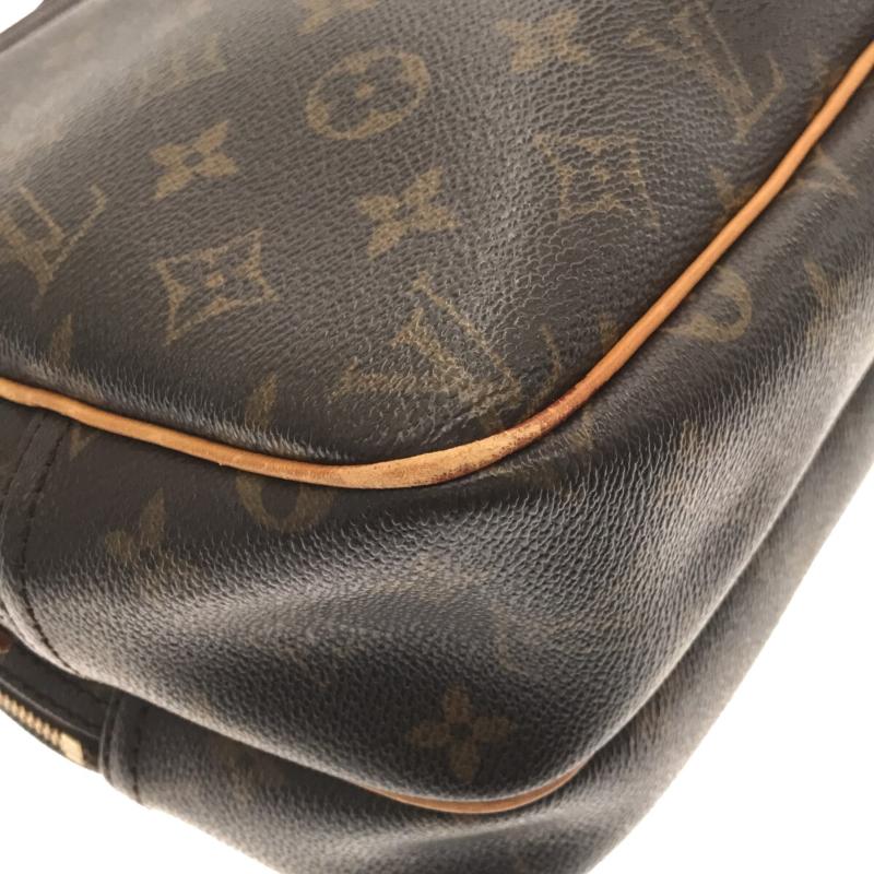LOUIS VUITTON Monogram Reporter PM  SP1919