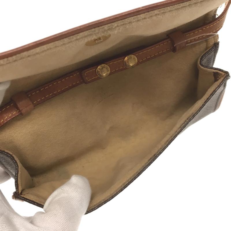 LOUIS VUITTON Monogram Pochette Twin PM CA1919