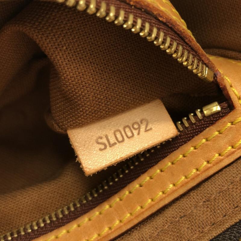 LOUIS VUITTON Monogram Trotteur  SL0092