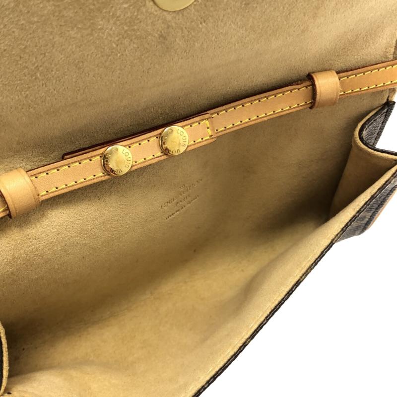 LOUIS VUITTON Monogram Pochette Twin PM CA1010