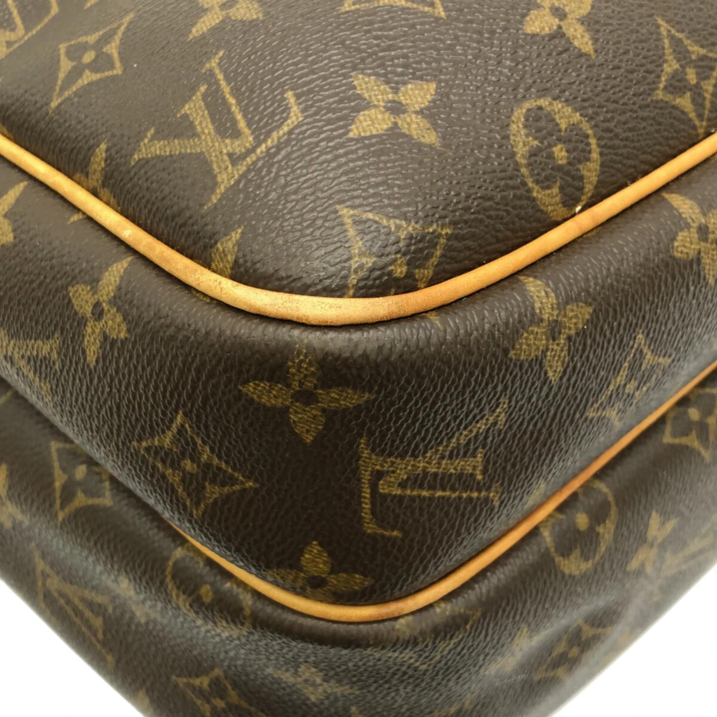 PRE ORDER LOUIS VUITTON Monogram Reporter GM  SP0091