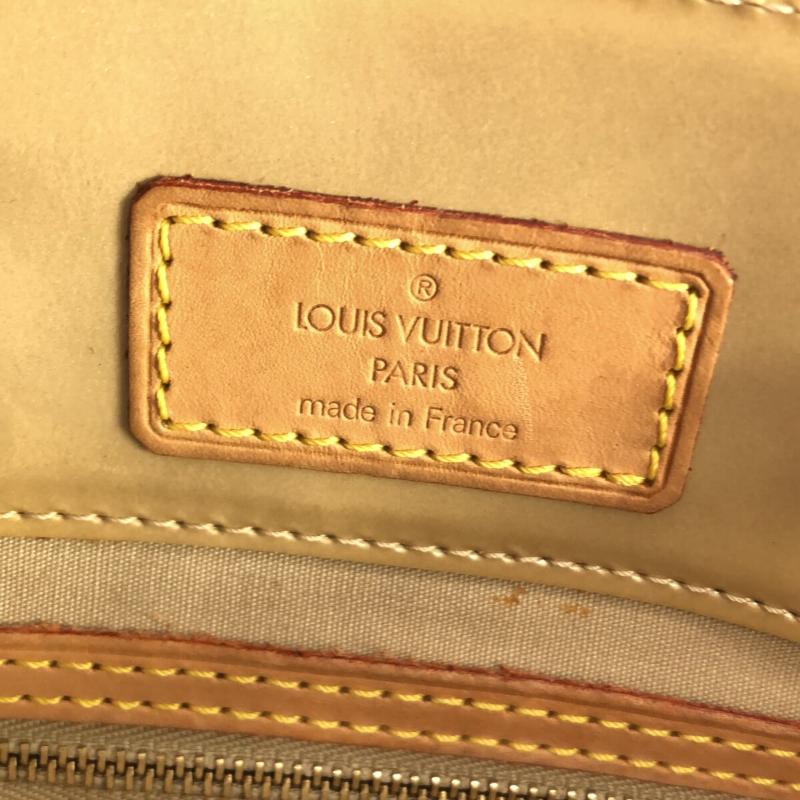 Preorder LOUIS VUITTON Vernis Reade PM Beige