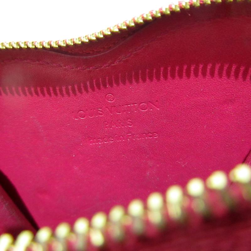 LOUIS VUITTON Vernis Coeur Heart Coin Purse Pomme D'Amour